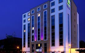 Holiday Inn Express London - Watford Junction